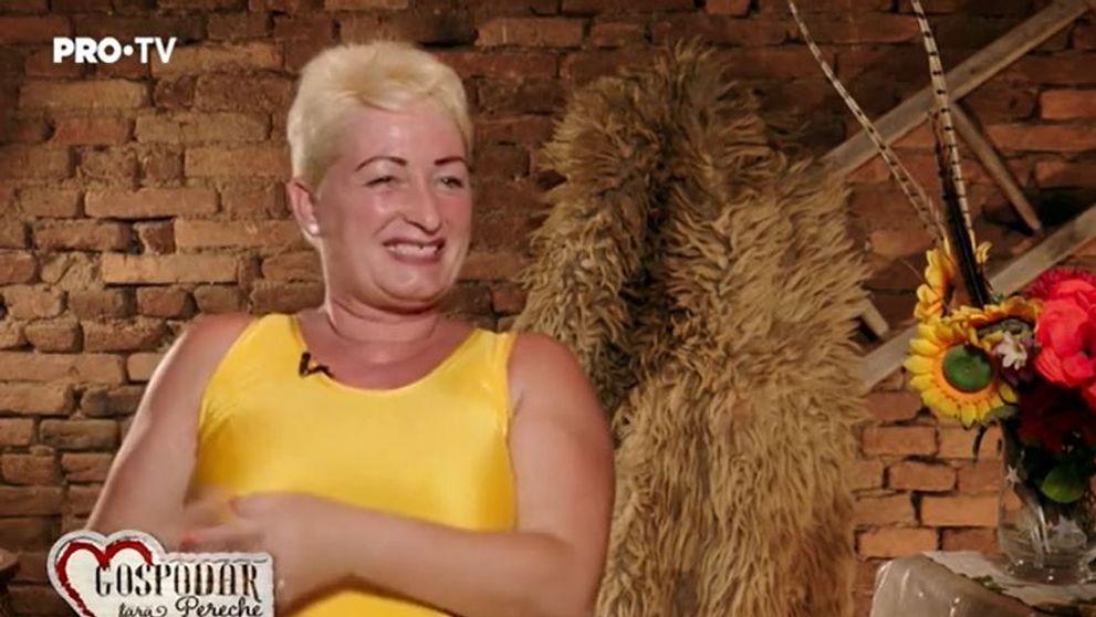 Julieta de la Gospodar fără pereche și-ar fi găsit jumătatea. Cum arată bărbatul alături de care a pozat de sărbători 