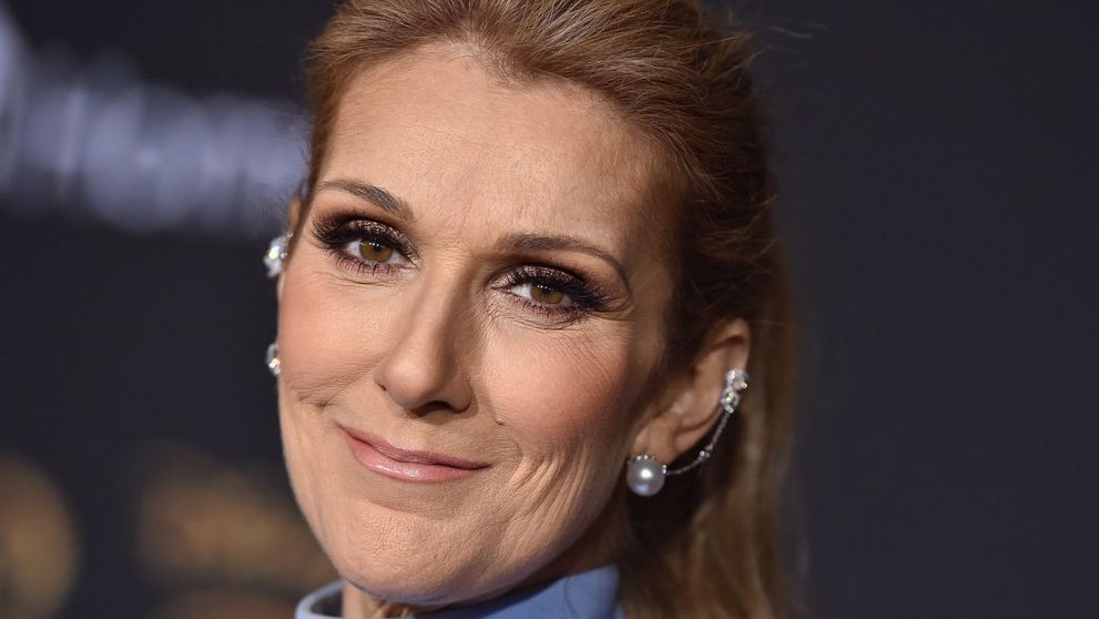 Celine Dion strânge mâna soțului său decedat în fiecare seară