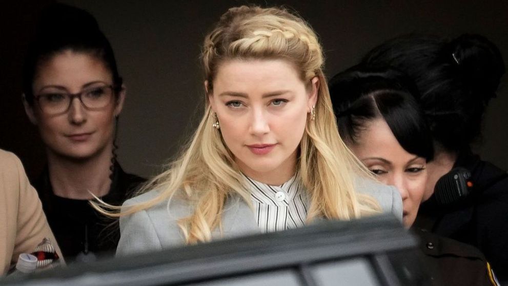 Amber Heard, la vânătoare de chilipiruri în magazinul de haine. Cum a fost surprinsă actrița