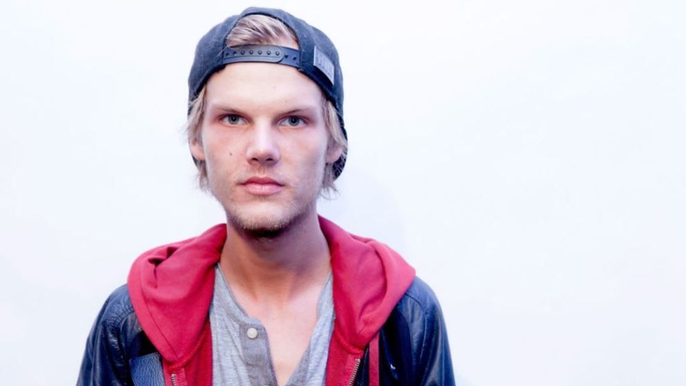 Moment emotionant la Premiile Billboard din acest weekend. Dj-ul suedez Avicii a fost comemorat de catre colegii sai
