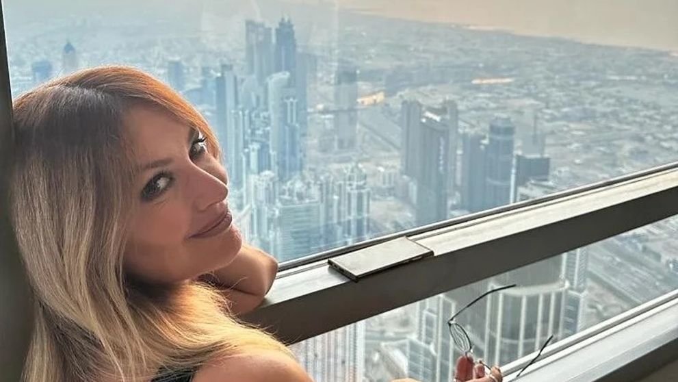 Anca Țurcașiu se relaxează într-o piscină infinity situată la etajul 75. Impresia vedetei despre Dubai: „O nouă zi în Paradis”