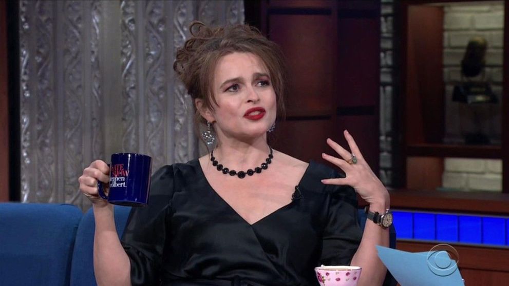 Helena Bonham Carter își bârfește colegii de breaslă. Ce spune despre Brad Pitt sau Rihanna