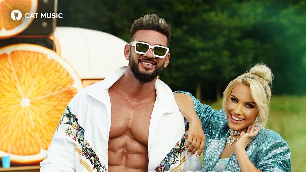 Amna colaborează din nou cu Dorian Popa și lansează o piesă fresh, cu iz de vară: „Pare rău, pare bine”