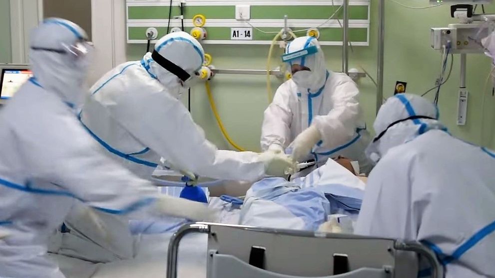 VIDEO Cum arată o zi de lucru într-o secție de terapie intensivă a unui spital Covid. Mărturii cutremurătoare