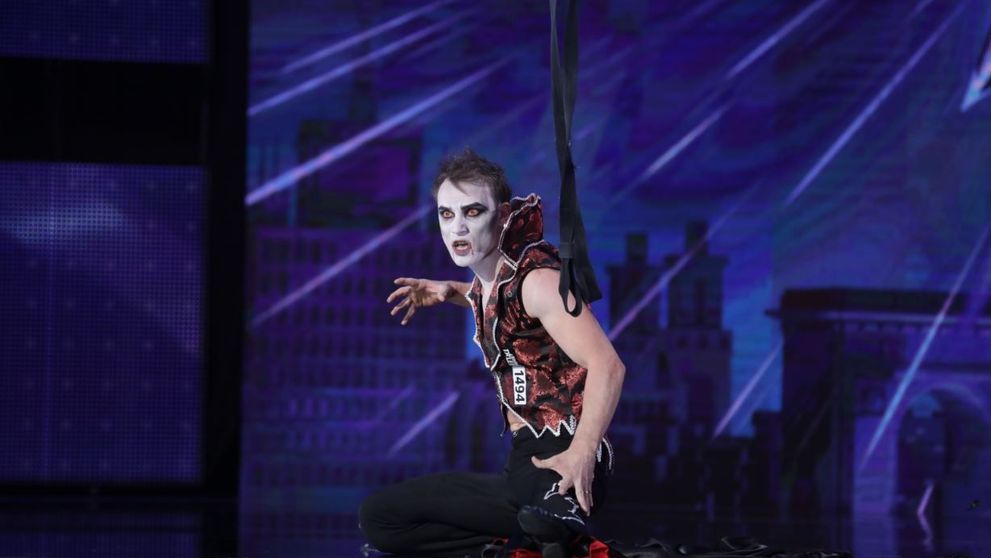 LUCIAN RĂDUCANU - Românii au talent - Semifinala 1