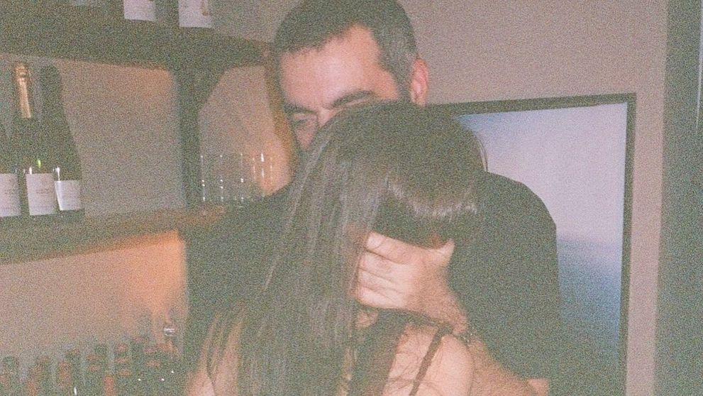 Emily Ratajkowski și-a oficializat noua relație! Primele imagini în ipostaze tandre cu Romain Gavras