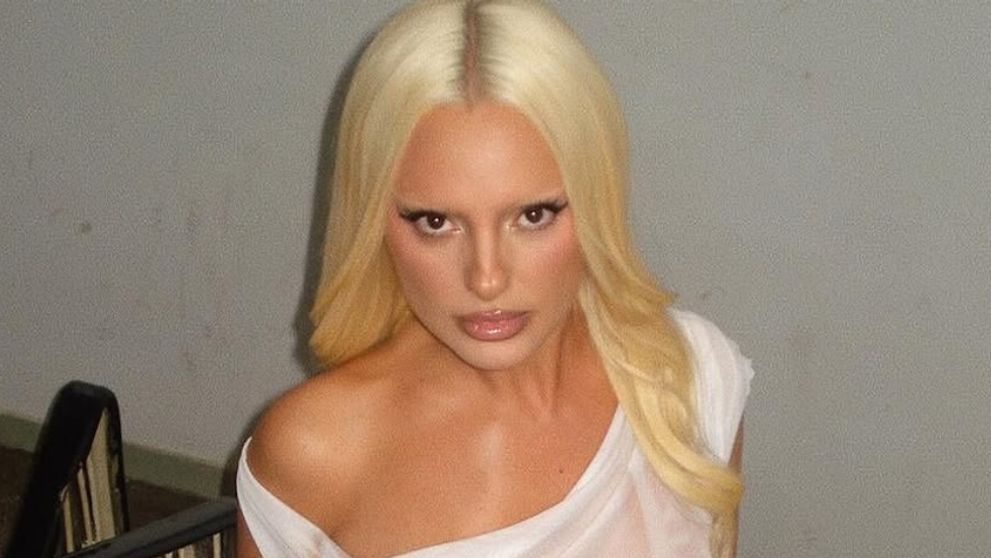 Alexandra Stan are un nou iubit. După relațiile eșuate din trecut, a ieșit soarele și pe strada ei. Cine este bărbatul misterios alături de care s-a fotografiat