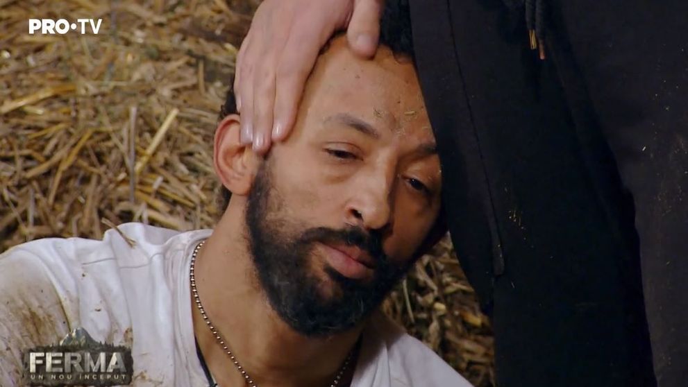 Cu un picior rănit, Remus intră la duel împotriva lui Kamara și luptă ca un adevărat războinic