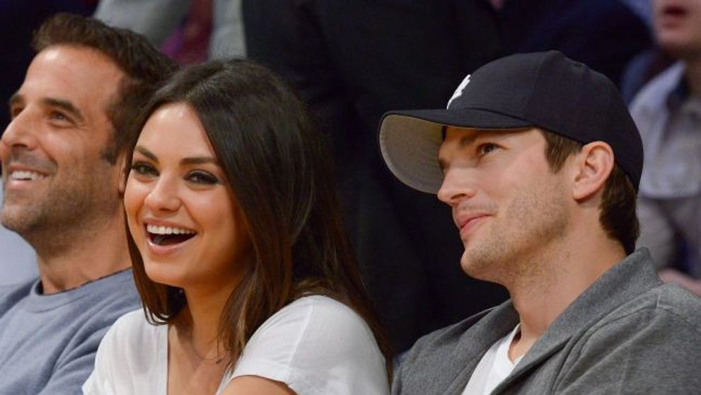Ashton Kutcher, dezvaluiri despre relatia cu Mila Kunis. Nu vrea sa repete aceeasi greseala pe care a facut-o cu Demi Moore