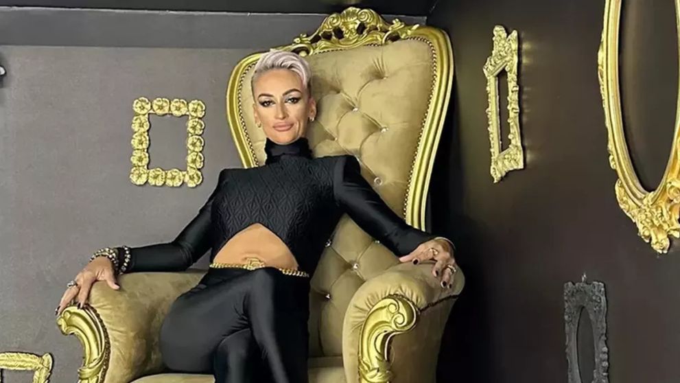 Gabriela Lucuțar, așa cum puțini o cunosc! Cum arăta „Regina Întunericului” înainte de a deveni vedetă FOTO