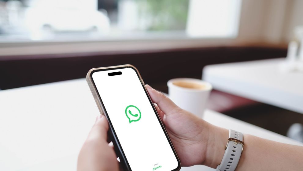 Aplicația WhatsApp, avertisment urgent pentru utilizatorii iPhone! Trebuie să facă asta pentru ca dispozitivul să nu fie compromis