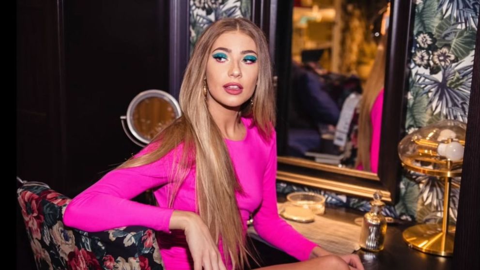 Cum și-a păcălit o tânără influencer fanii de pe Instagram ca să-i învețe o lecție prețioasă