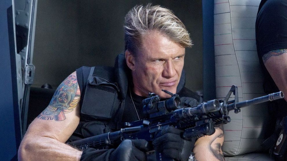 Zecii de ani de antrenament isi spun cuvantul. Cum arata corpul lui Dolph Lundgren la 59 de ani