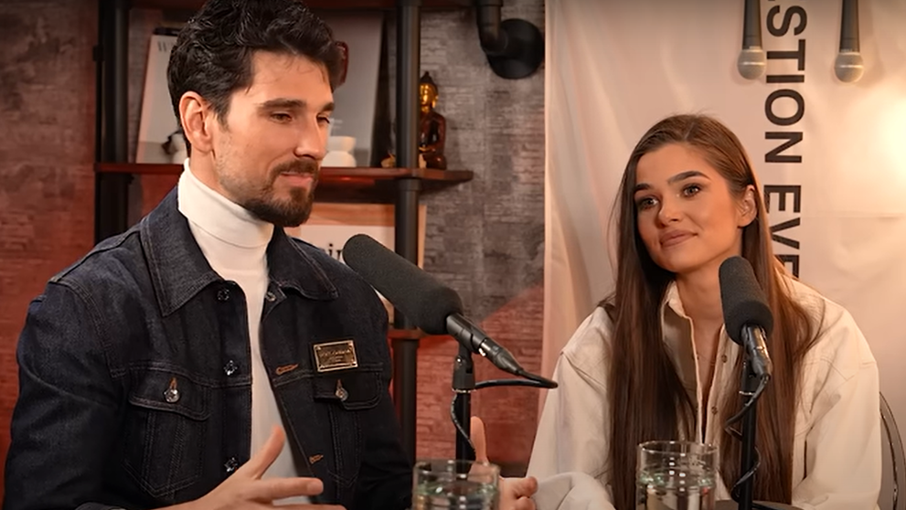 Cum s-a schimbat relația dintre Theo Rose și Anghel Damian de când au devenit părinți. Artista a recunoscut că nu totul este atât de ușor pe cât pare: „Luptăm mai mult pentru...”