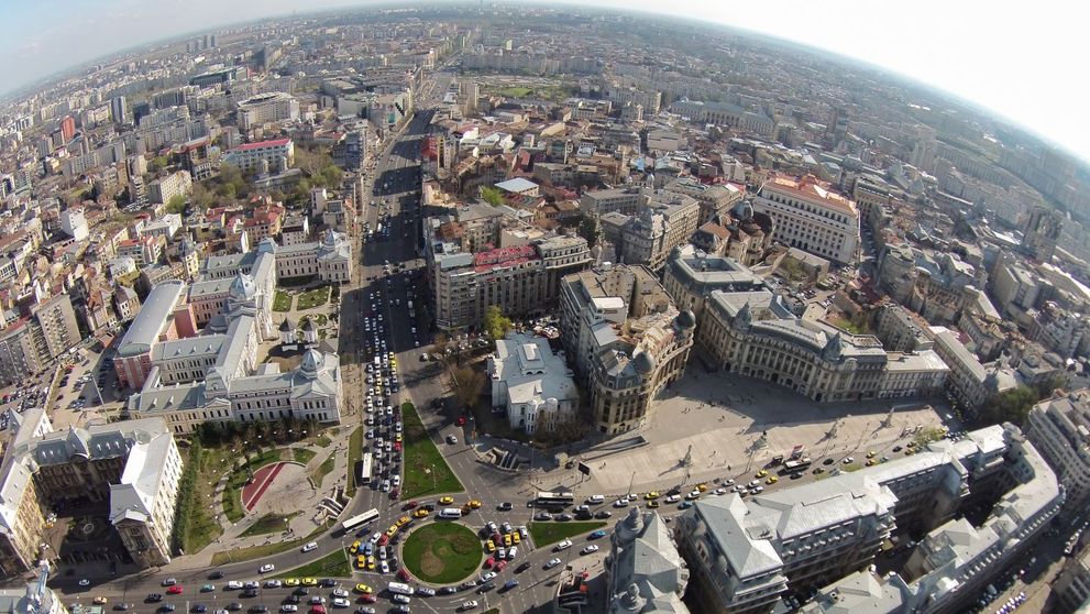 Cum arata Bucurestiul vazut de sus. Imagini surprinse de o drona