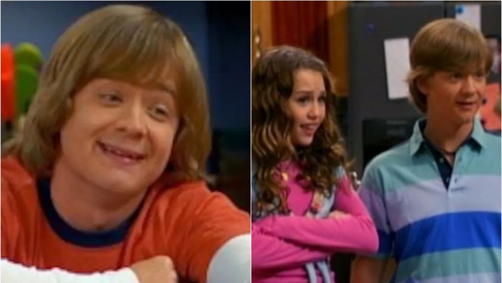 Îl mai știi? În 2006 juca alături de Miley Cyrus în „Hannah Montana”, însă de atunci nimeni nu a mai auzit nimic de el! Cum arată și cu ce se ocupă astăzi Jason Earles