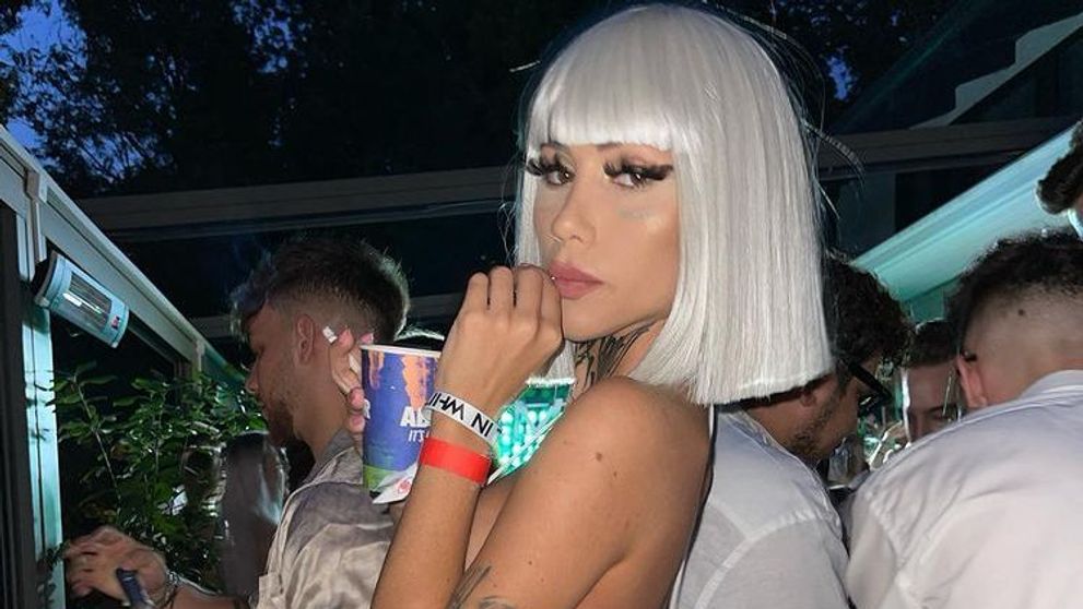 Bia Khalifa, fotografii scandaloase! În ce ipostaze sexy s-a fotografiat vedeta