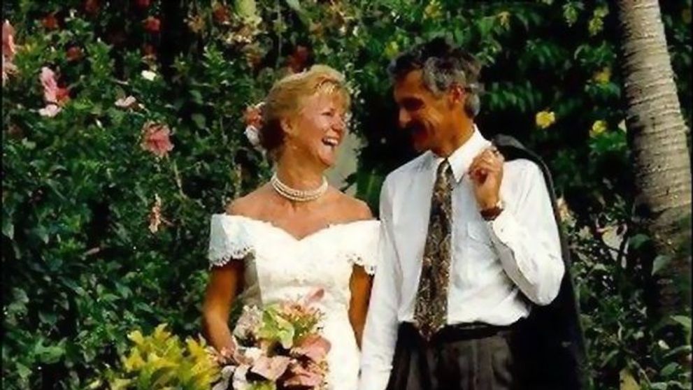 S-a casatorit cu dragostea vietii sale in 1995. Ce a facut cu rochia de mireasa 20 de ani mai tarziu