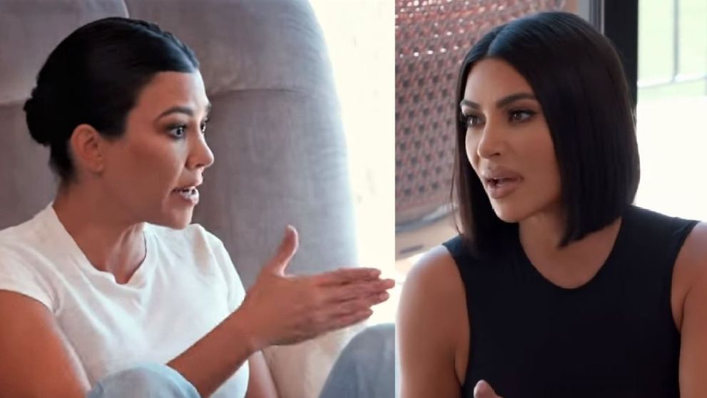 Kim Kardashian, luată la bătaie de sora ei, Kourtney, în emisiunea familiei