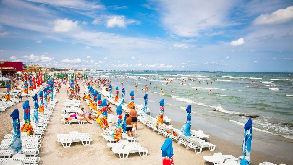 Lista zonelor de pe litoral unde ești obligat să porți mască începând de la 1 august