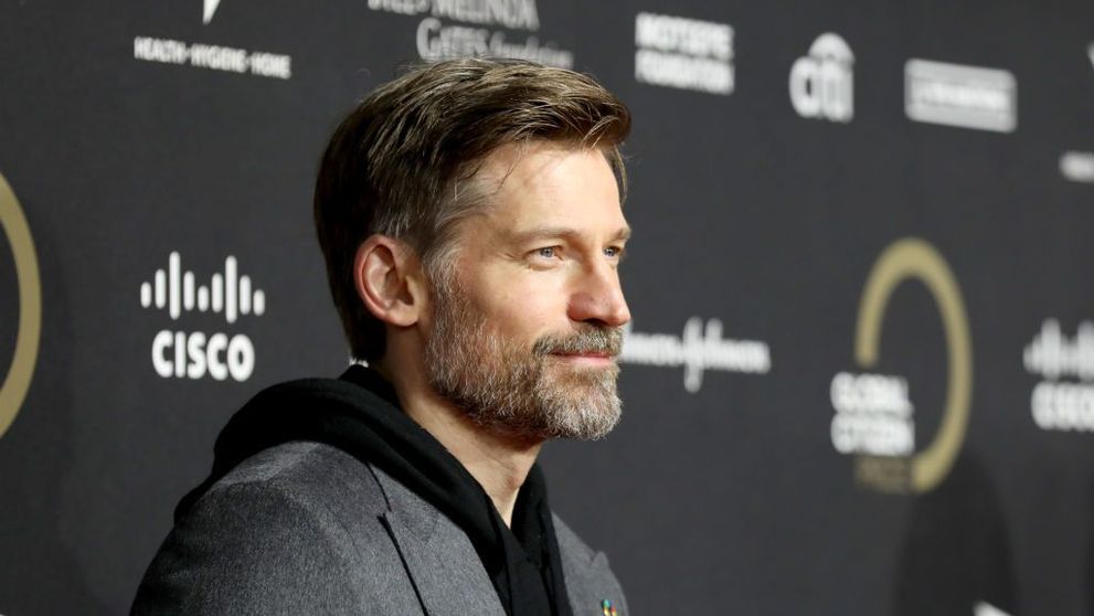 Nikolaj Coster-Waldau, în vacanță alături de familie. Cum a fost surprins starul din Game of Thrones la plimbare prin Taormina