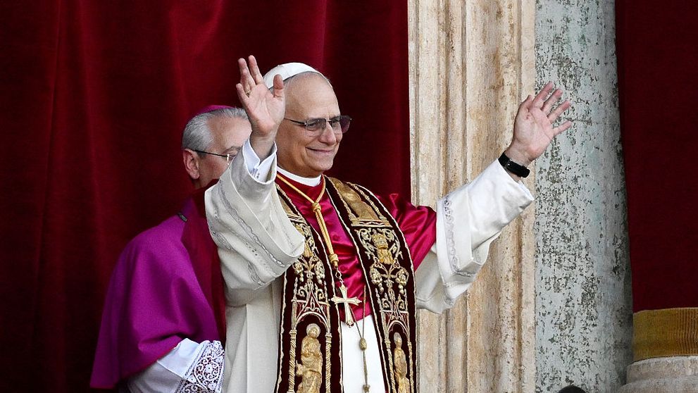 Cine este Papa Leon al XIV-lea. Robert Francis Prevost este primul suveran pontif născut în America de Nord și a devenit cardinal în anul 2023