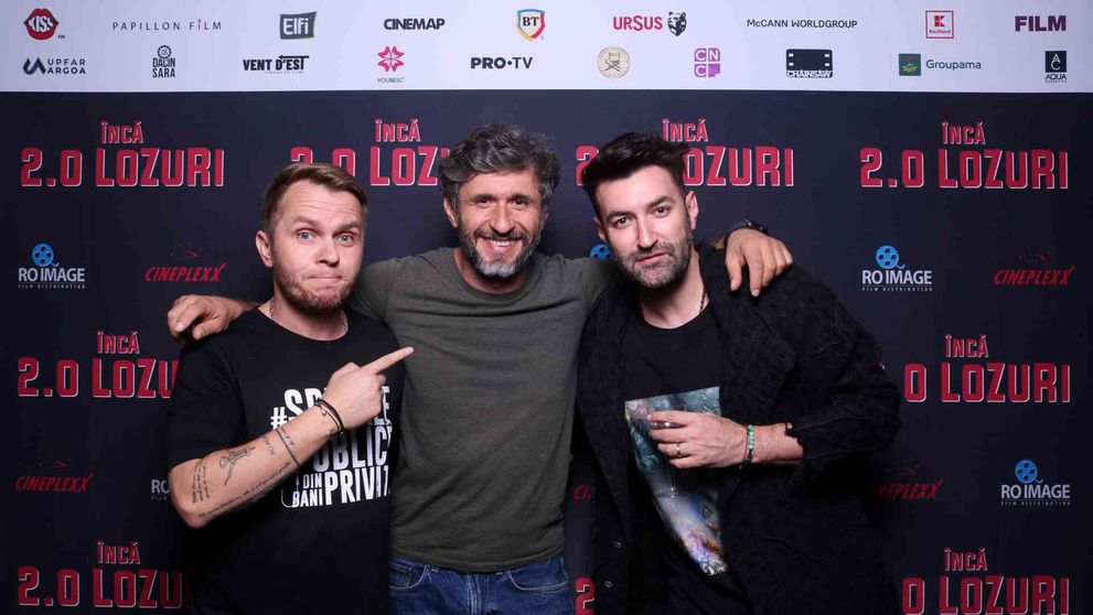 Peripețiile lui Sile, Dinel și Pompiliu revin în cinematografele din toată țara! Aseară a avut loc avanpremiera comediei ”Încă Două Lozuri”