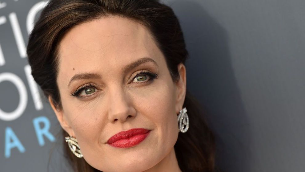 Angelina Jolie, despre divorț și maternitate: ”Ultimii ani au fost destul de grei. M-am concentrat pe vindecarea familiei noastre”