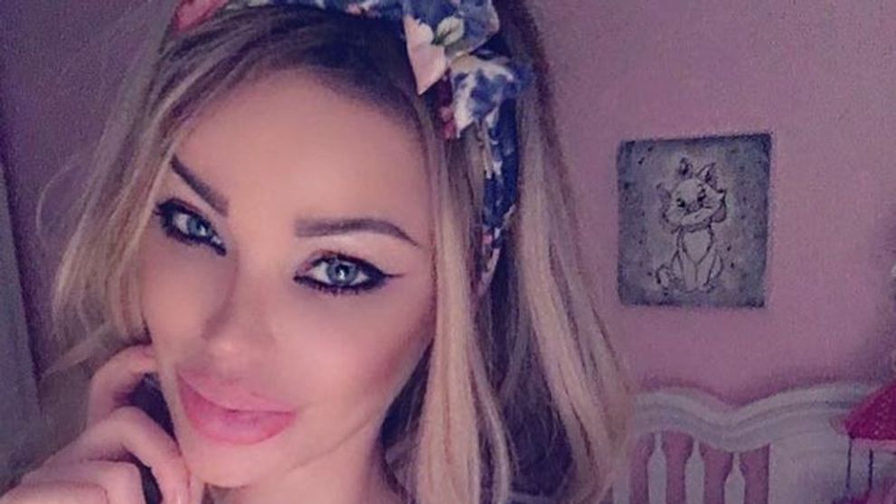 Bianca Dragusanu, ipostaza care a facut deliciul fanilor. Cum arata proaspata mamica la prima ora a diminetii