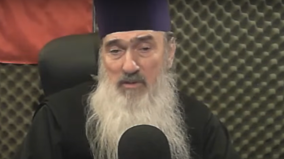 ÎPS Teodosie, noi declarații controversate: Arhiepiscopul Tomisului spune că preoții care împărtășesc fumătorii sunt „iresponsabili”