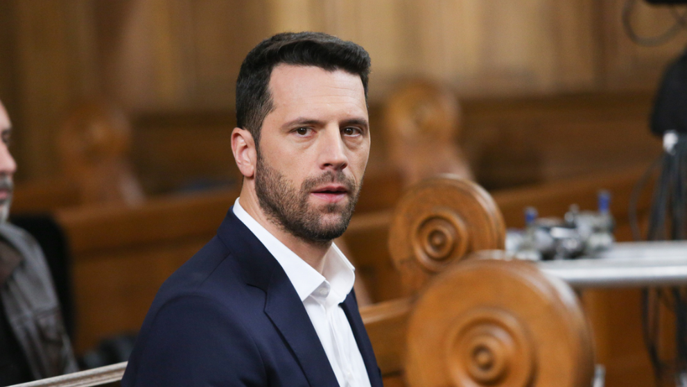 Alianța dintre Vlad și Cezar, pe cale să se destrame