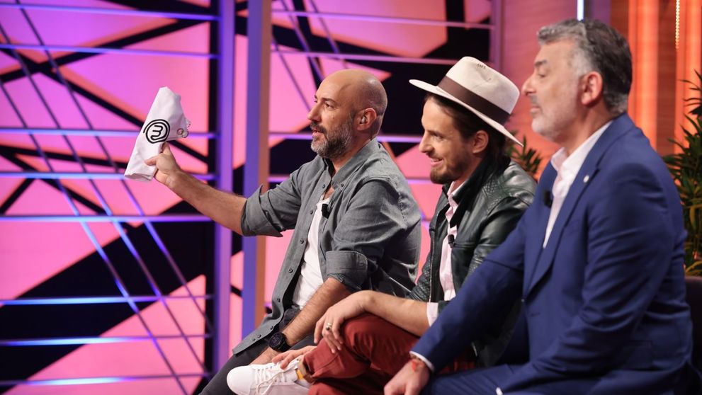 Astăzi, de la 20:30, se dă startul competiției celui mai cunoscut show culinar – MasterChef