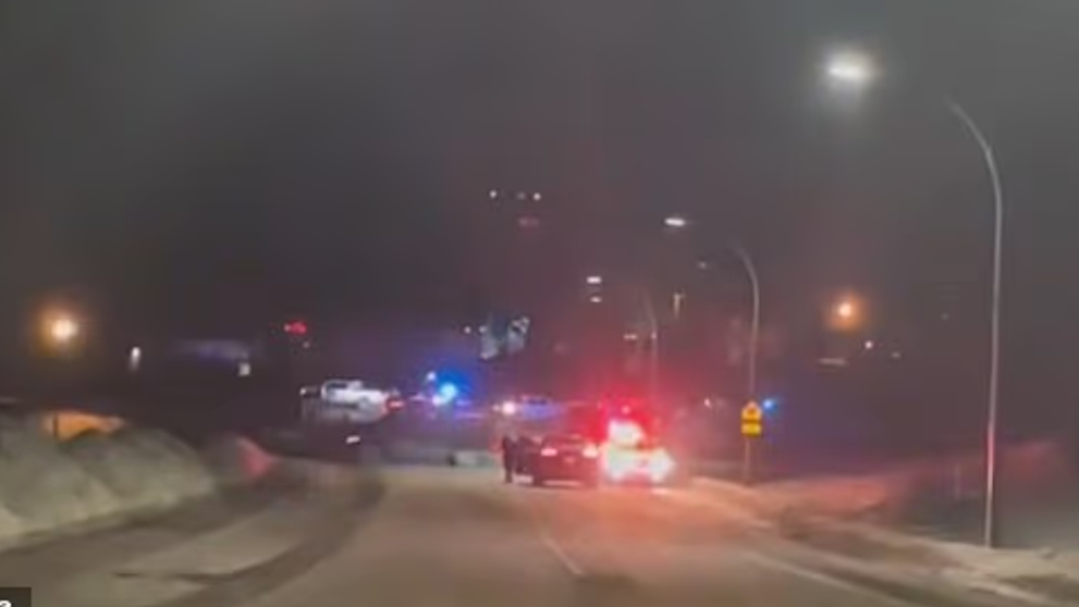 Tragedie la o școală din Canada. O femeie în rochie a ucis 10 și a rănit încă 25 de persoane, după ce a deschis focul. Cum s-au apărat elevii