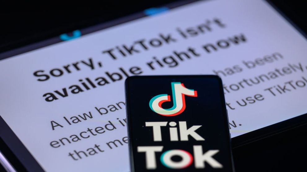 Reacții după ce TikTok a fost interzis în SUA! O parte din influenceri sunt în lacrimi, alții fac glume fără sfârșit