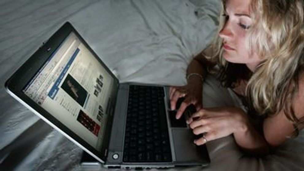 De ce folosesc barbatii retelele de socializare? <span style=