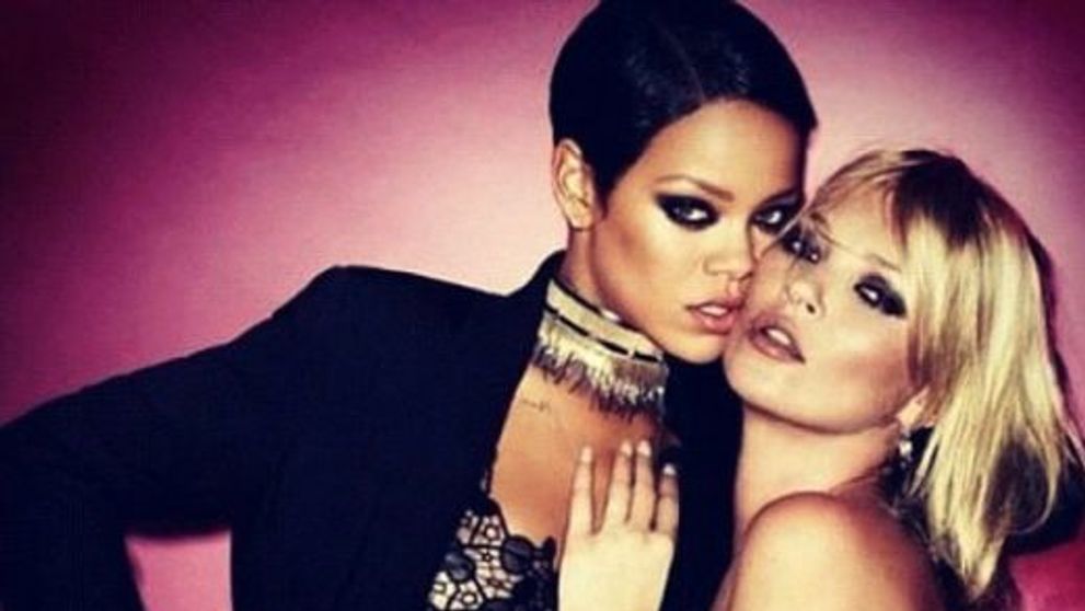 Rihanna si Kate Moss, pictorial scandalos in revista Vogue. Vezi fotografiile indecente