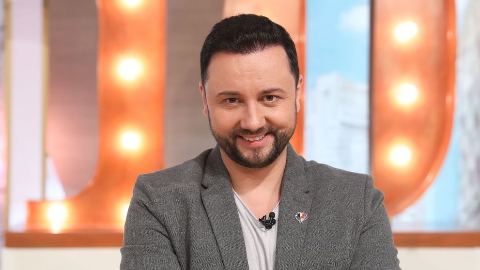 In Vinerea Mare si in cea de-a doua zi de Paste, La Maruta le aduce romanilor doua editii speciale!
