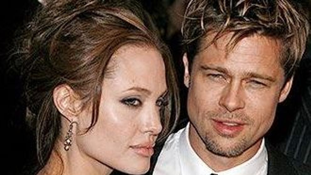 Angelina Jolie se plange ca Brad Pitt nu este inventiv in pat