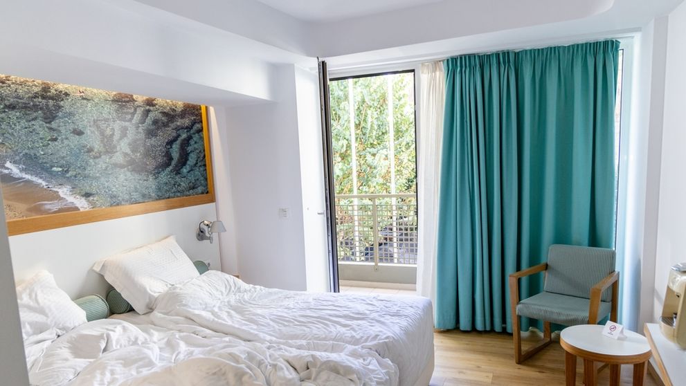 O familie a plătit 1.400 euro pe cazare la un hotel din Grecia, însă ce a găsit în cameră le-a stricat vacanța