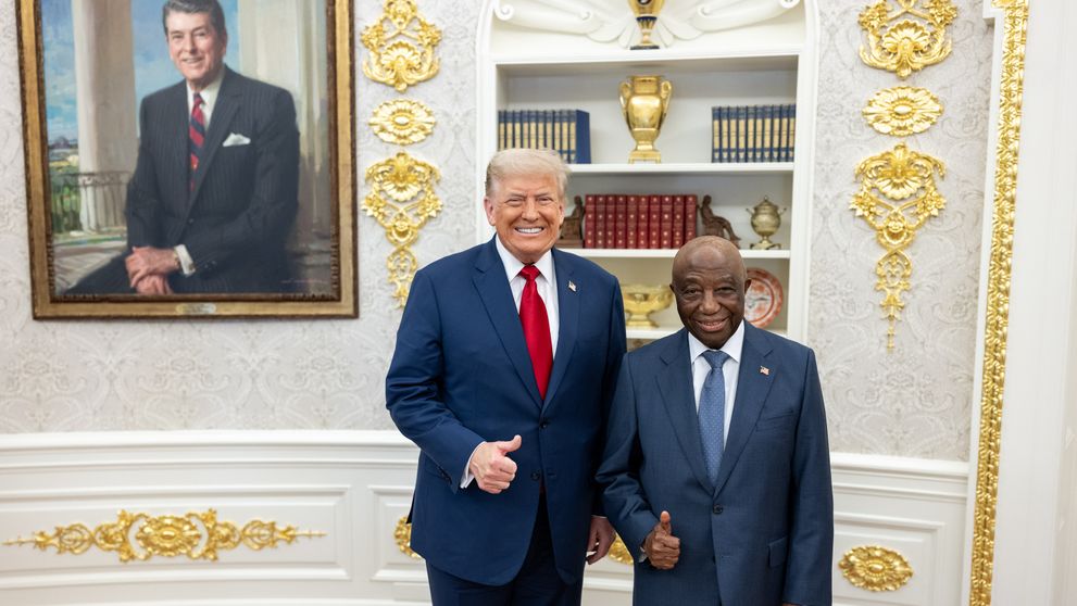 Donald Trump, o nouă gafă monumentală! L-a lăudat pe președintele Liberiei pentru engleza impecabilă… deși e limba oficială a țării
