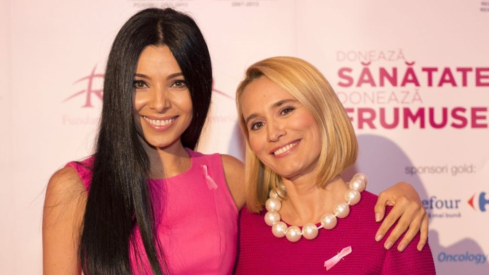 Andreea Esca si Corina Caragea au aprins lumina sperantei de Ziua Internationala Impotriva Cancerului la San