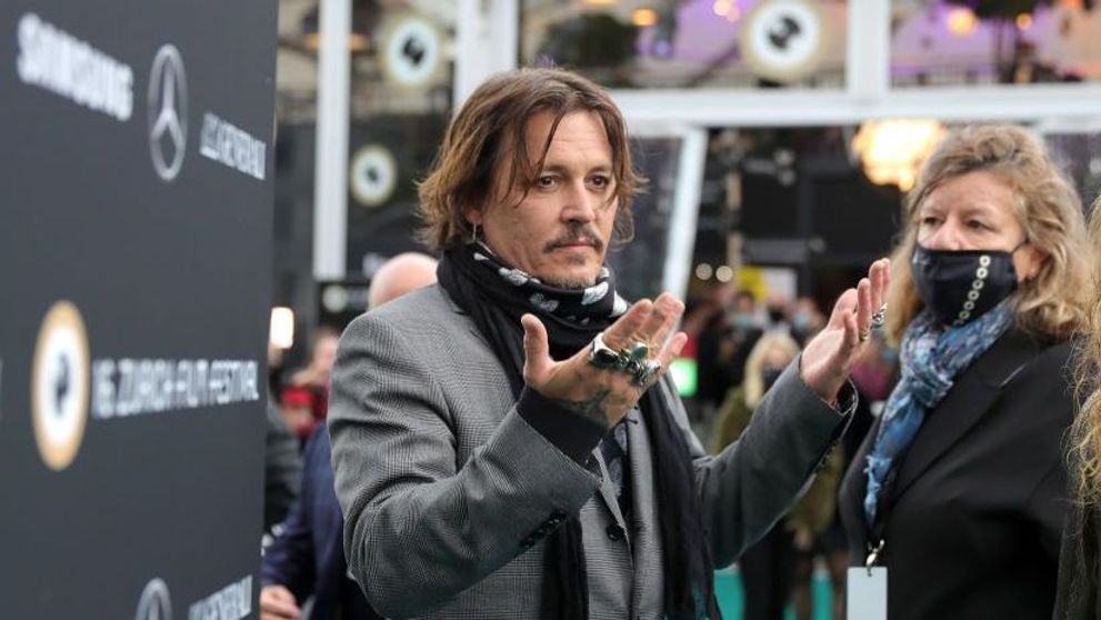 Un intrus a dat buzna în casa lui Johnny Depp ca să facă un duș. Reacția poliției