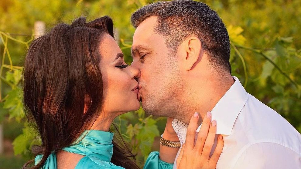Denisa Filcea și Flick, dezvăluiri neașteptate din intimitate: „O face în fiecare zi”