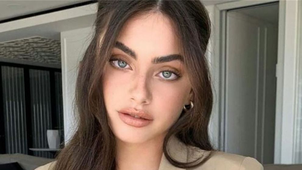 Yael Shelbia, desemnată “femeia cu cel mai frumos chip din lume”, pe coperta Forbes Israel 30 Under 30