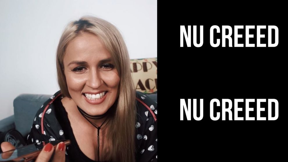 Ce reactii au fanii unei vloggerite cand aceasta ii suna pe fiecare in parte ca sa-i intrebe ce fac