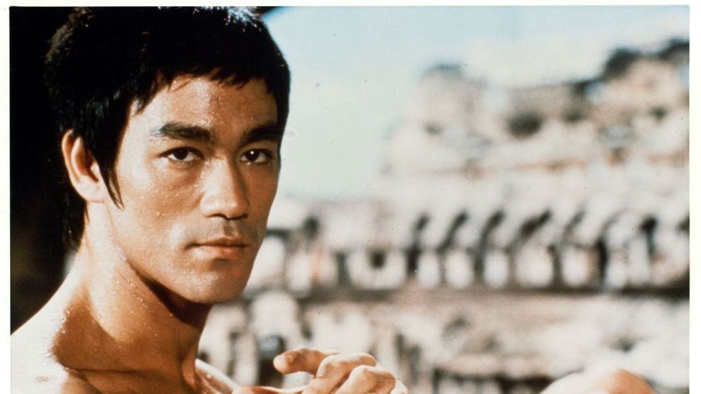 Bruce Lee a murit ”pentru că a băut prea multă apă”. Misterul decesului, descoperit după 50 de ani