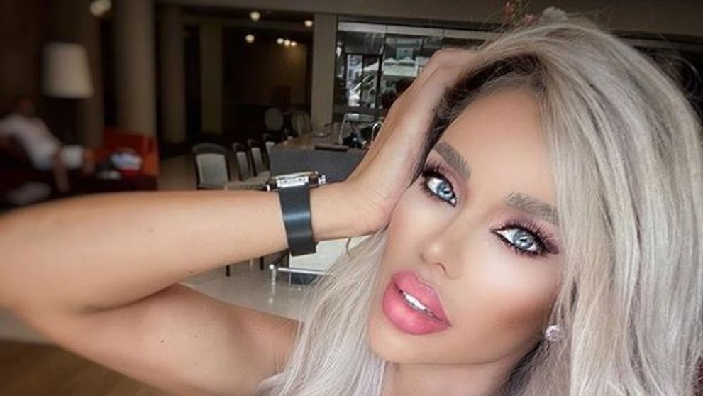 Bianca Drăgușanu a postat pe Instagram o fotografie incendiară: goală în cadă, acoperită cu spumă