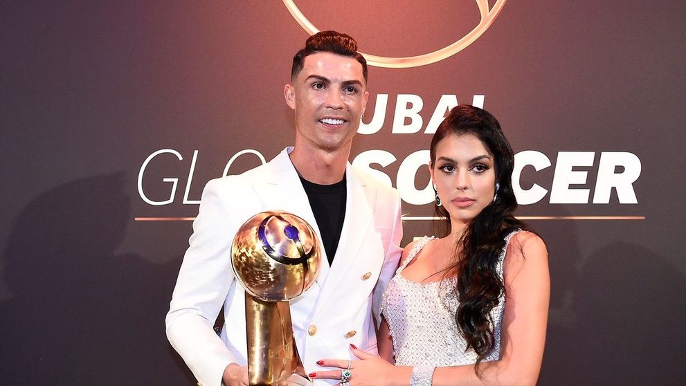 Cristiano Ronaldo, plin de mușchi în sala de fitness! Fotografia, peste 8 milioane de like-uri
