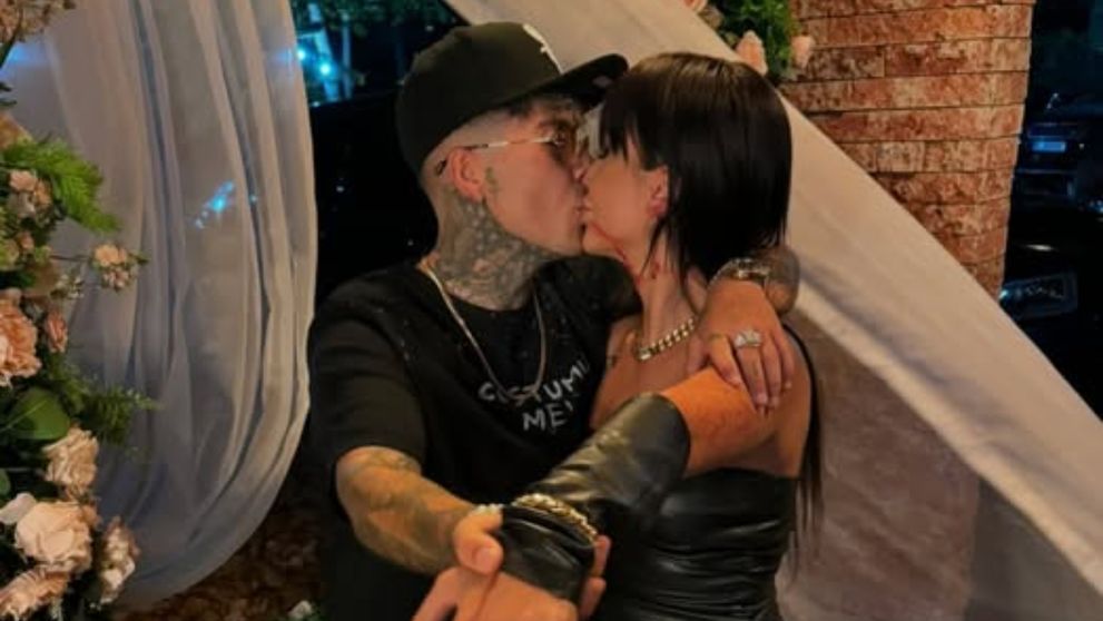 Fosta soție a celebrului artist din România s-ar fi despărțit de noul iubit, cu care își oficializase relația la doar 4 luni de la divorț. Mesaj tranșant: „Nu mai există iubire...”