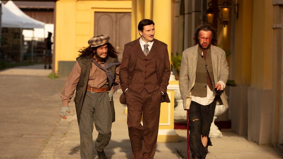 Din 6 decembrie, „Căsătoria” intră în cinematografele din toată țara! Este primul film regizat de Mihai Bendeac: „Reacțiile celor care au văzut filmul în avanpremieră m-au copleșit. Nu pot decât să simt o imensă recunoștință”